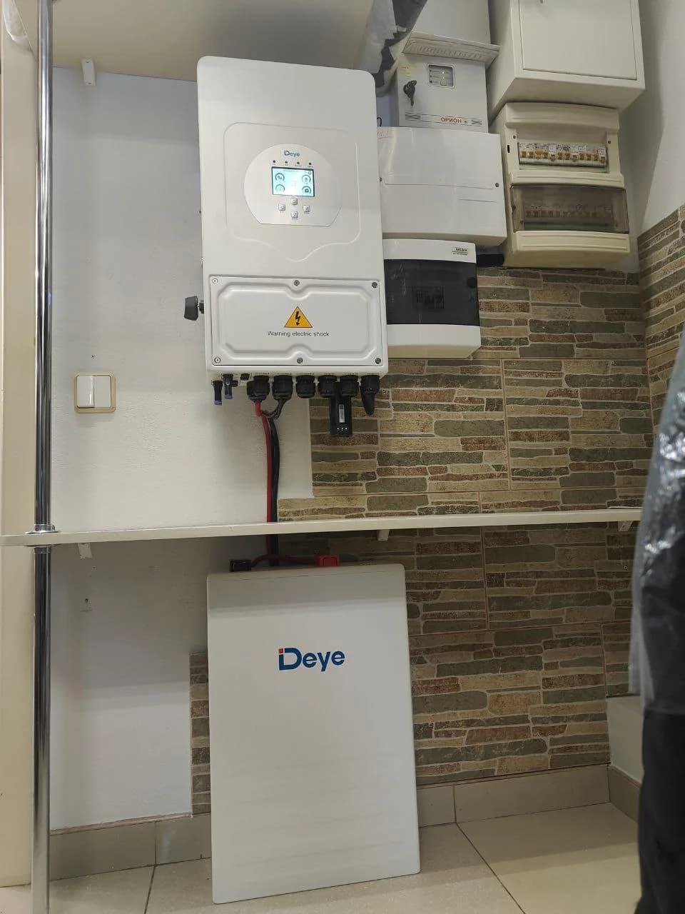 Комплект резервного живлення Deye 6 кВт під ключ